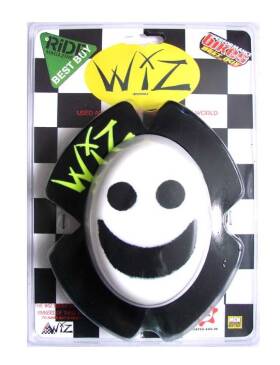 SLIDERY NA KOLANA WIZ smile wht/black